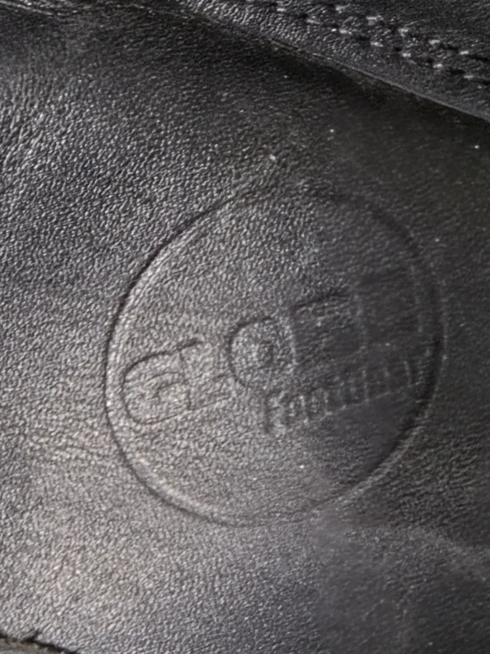 🔥 Globe FootGear Men's Vibram Size 15 E Black Leather Work Boots - Lace-Up